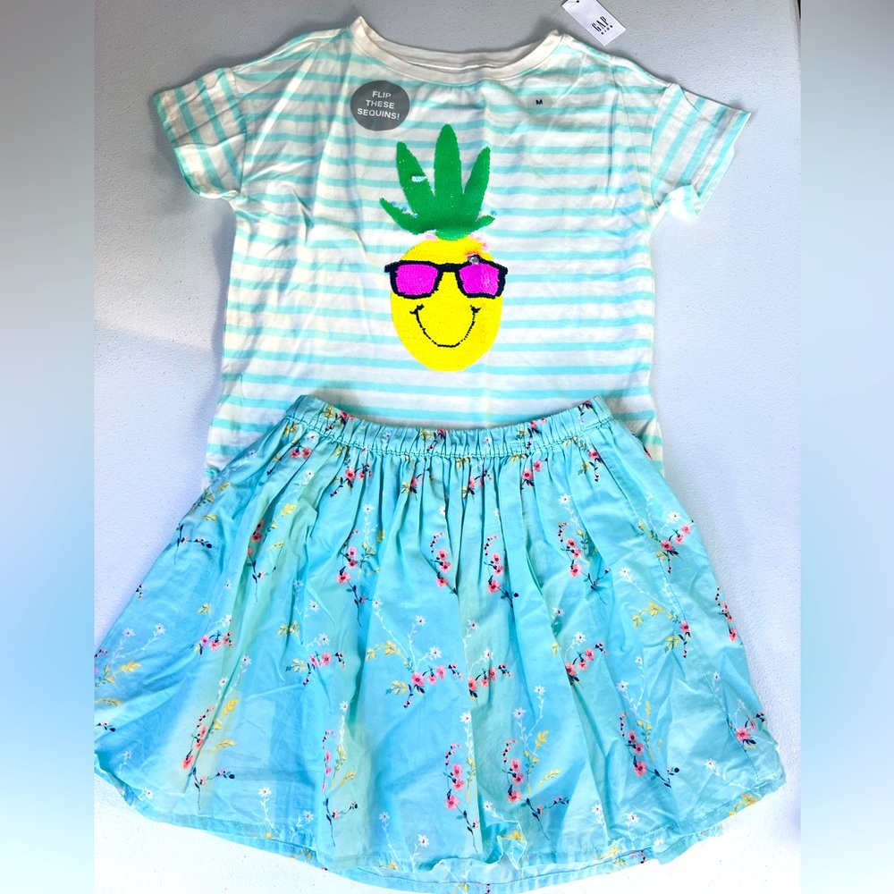 GAP Girls Sequin Pineapple Tee top with layered skirt light teal stripe Size 8/M